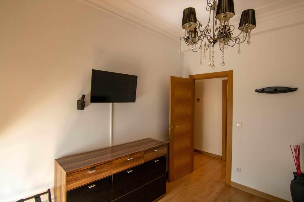 Apartamento Londres Daire León Dış mekan fotoğraf